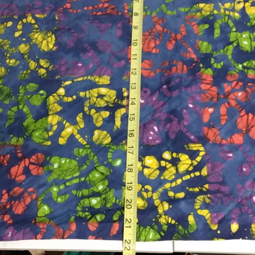 Trending  Now Oversized Batik Hair Scarf/ Bandana - Picture 3 of 11